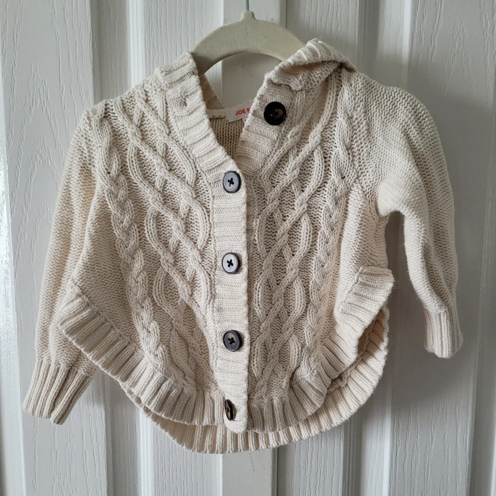 Knit sweater - Picture 1 of 3